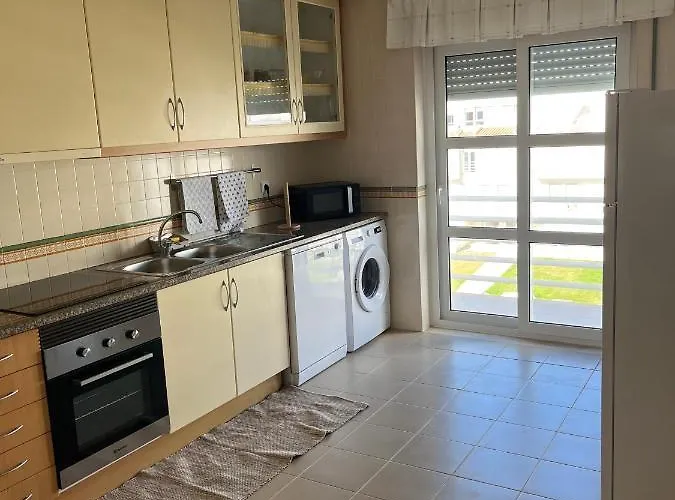 Tome's House - Baleal Solvillage 2 *